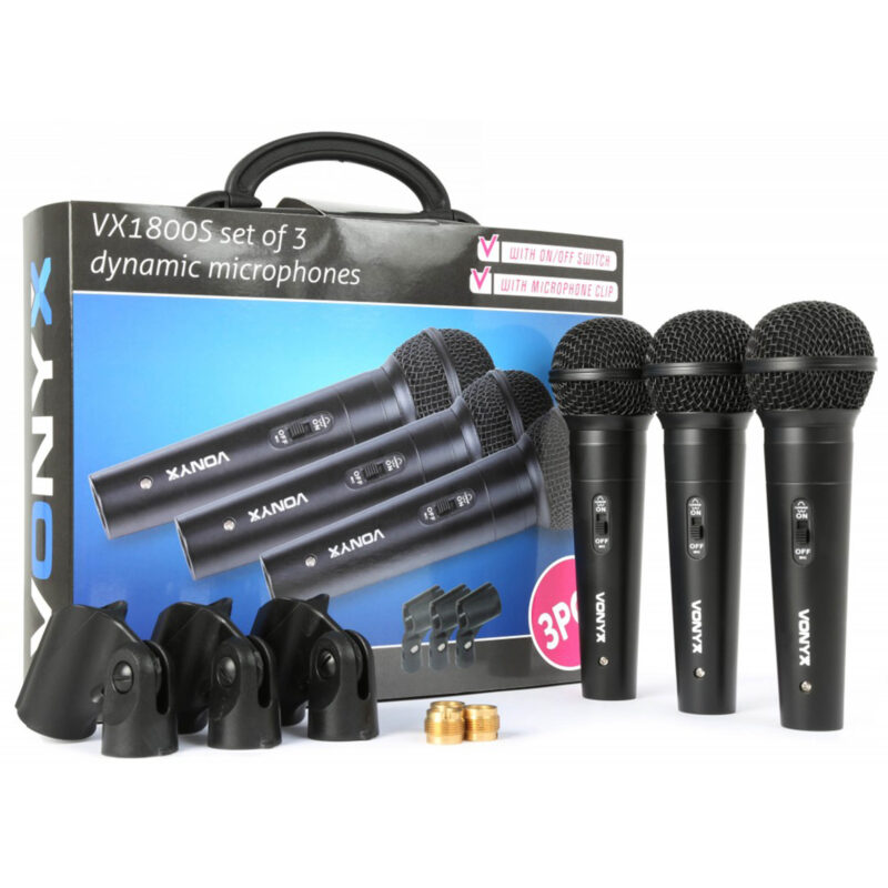 Set of 3 microphones in a case